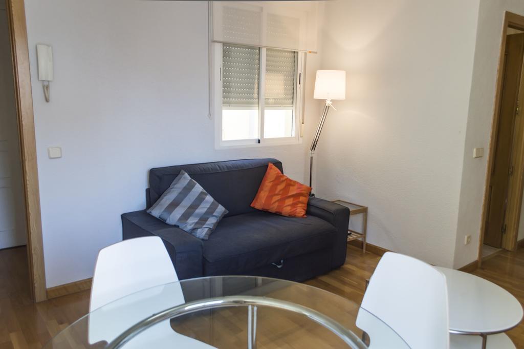 For You Rentals Reina Sofia Apartment Temporal Df21 Madryt Zewnętrze zdjęcie